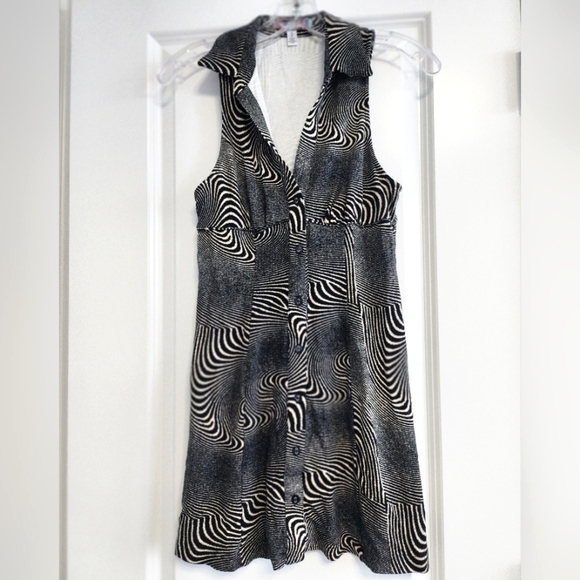 Urban Outfitters Dresses & Skirts - Urban Outfitters Black and Tan Tia Knit Mini Dress Size Small Petite